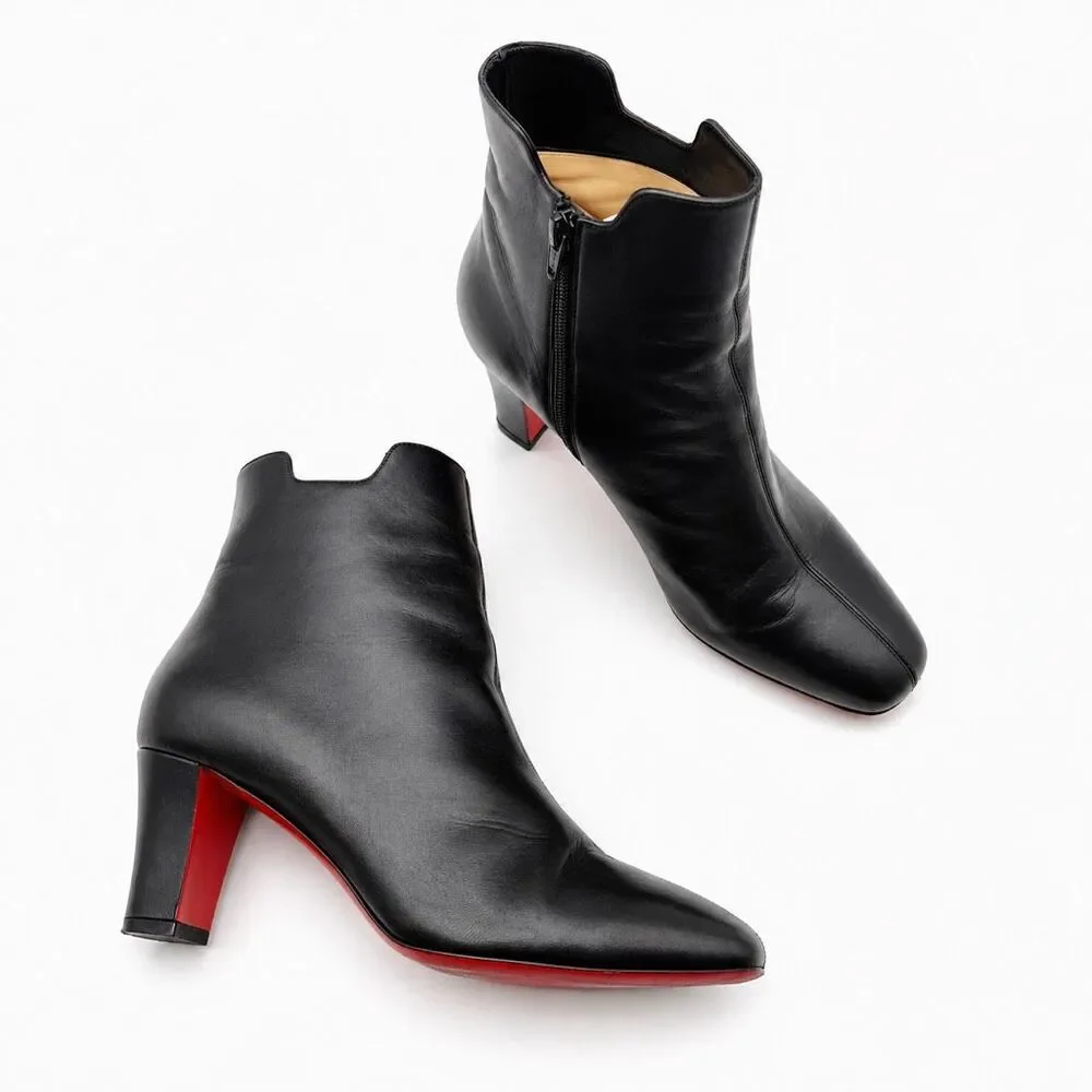 CHRISTIAN LOUBOUTIN Tiagada Black Leather Ankle Boots Size 39.5 US 9
